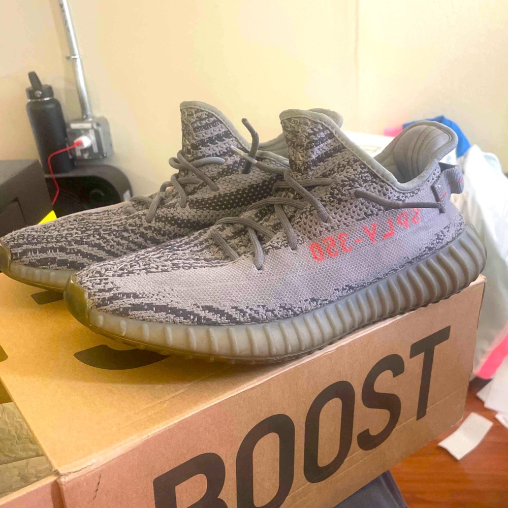 Yeezy 350 V2 Beluga 2.0